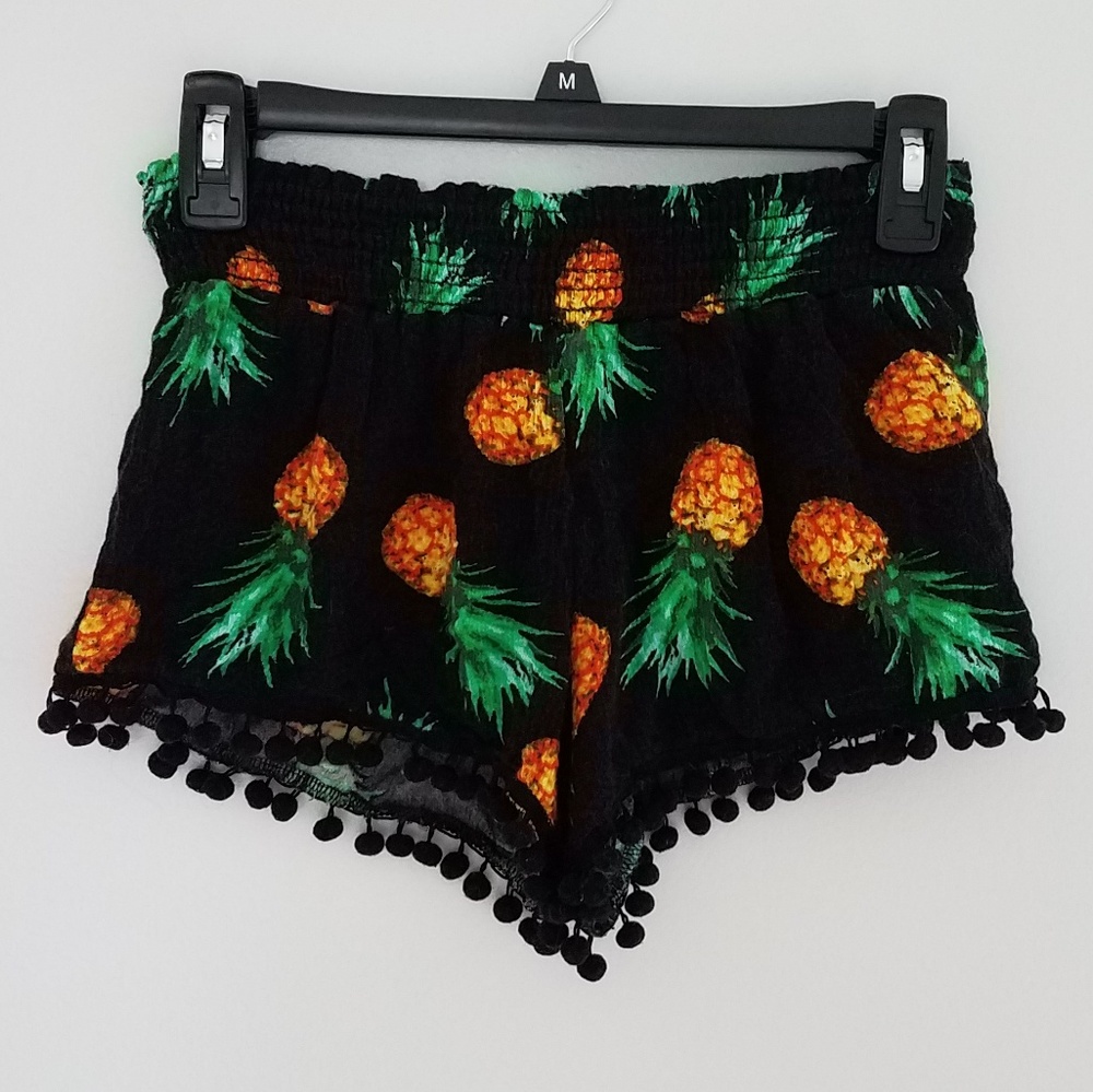 LA Hearts black pineapple pom pom shorts